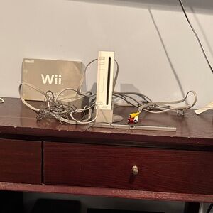 Nintendo Wii Console - Classic White